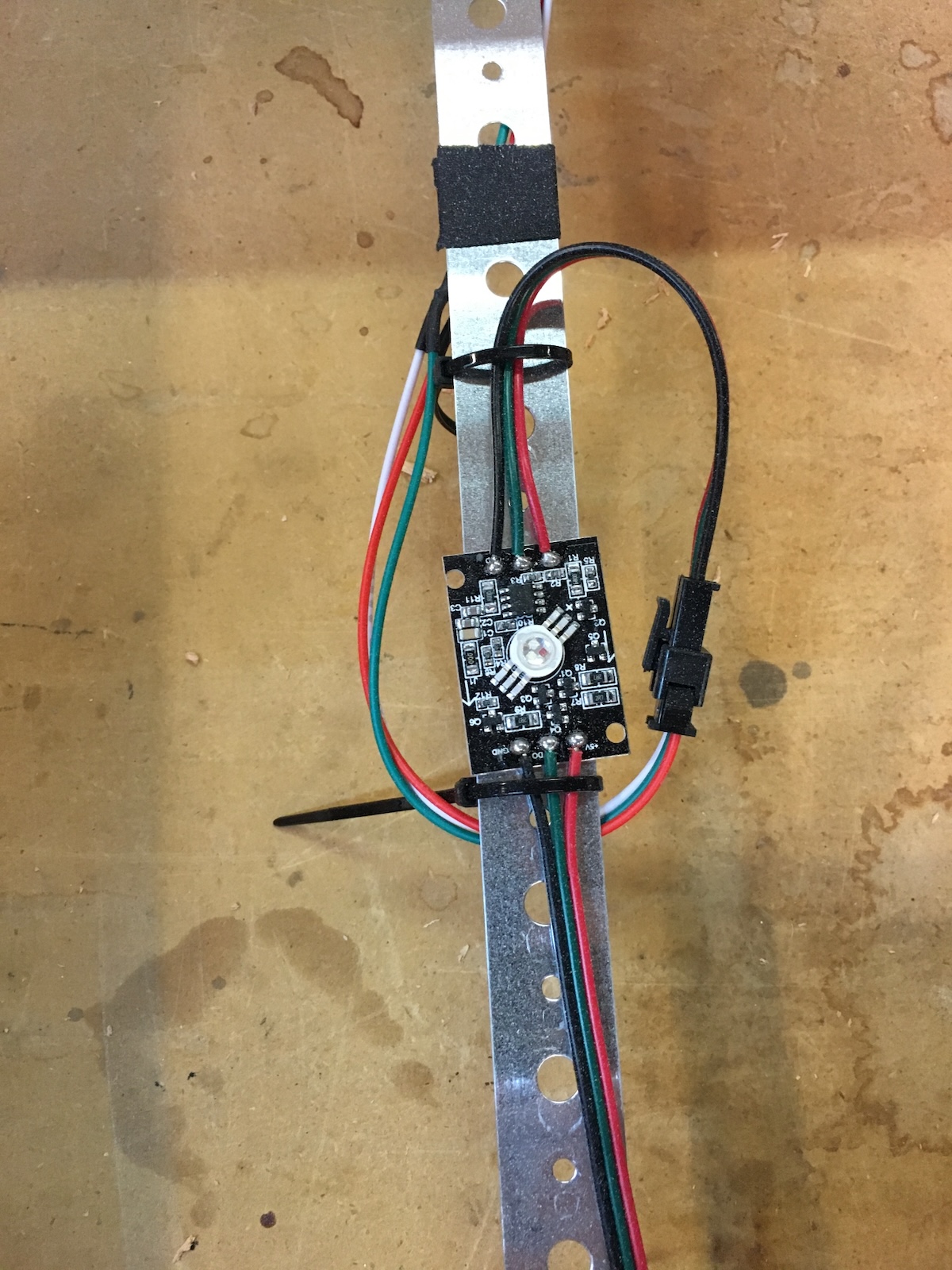 IMG_1682.jpeg Grid panels being assembled together